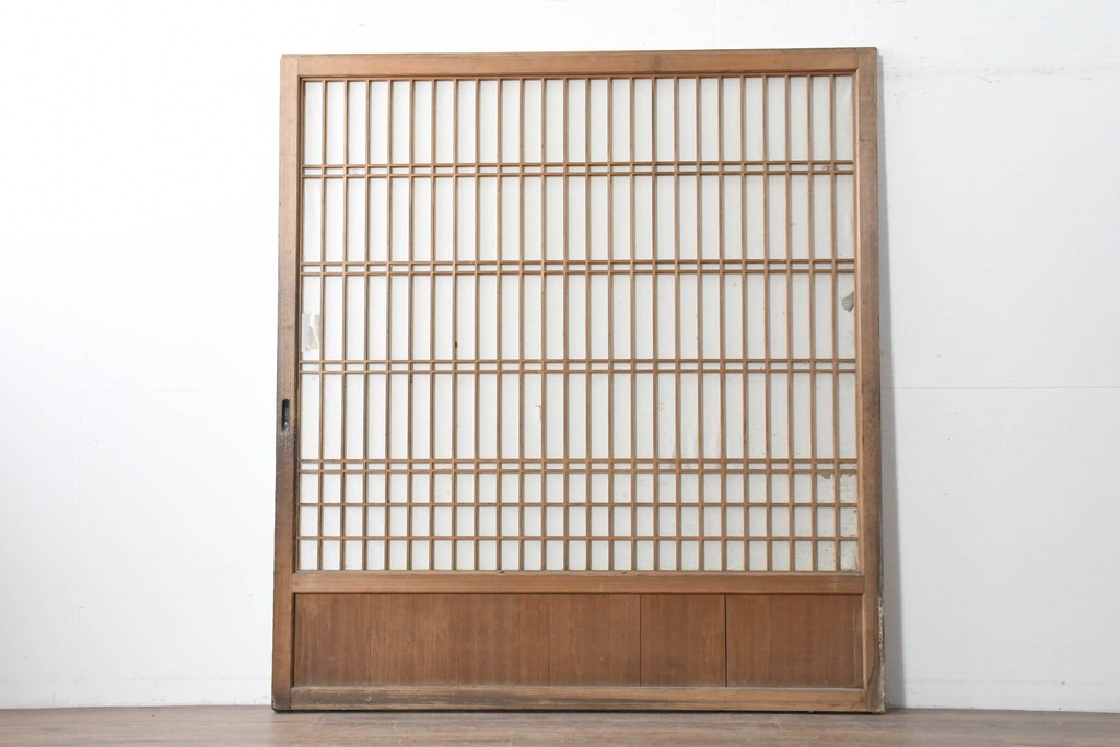 アンティーク建具　大正から昭和初期　端正な格子組みが上品な障子蔵戸1枚　(R-086494)