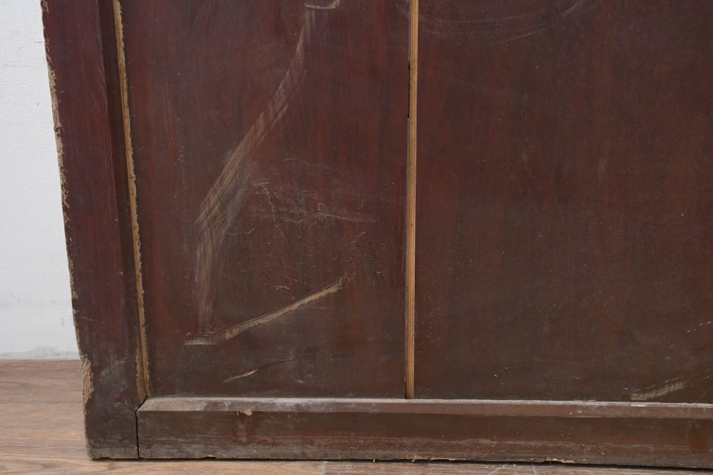 アンティーク建具　明治から大正期　落ち着いた漆塗りの風合いと重厚な金具が印象的な幅広蔵戸1枚　(R-086495)