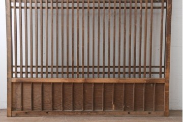 アンティーク建具　明治から大正期　木味豊かな風合いと細格子が美しい格子蔵戸1枚　(R-086496)