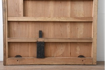 アンティーク建具　明治から大正期　上手物!　新潟産　総欅(ケヤキ)材　大振りで重厚な蔵戸1枚　(R-086497)