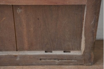 アンティーク建具　明治から大正期　漆塗り　風格ある佇まいの蔵戸1枚　(R-086499)