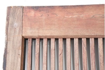 アンティーク建具　明治から大正期　木目豊かな腰板と細格子が調和した幅広格子蔵戸1枚　(R-086500)