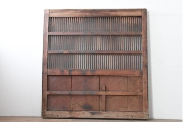 アンティーク建具　明治から大正期　木目豊かな腰板と細格子が調和した幅広格子蔵戸1枚　(R-086500)