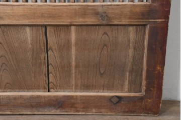 アンティーク建具　明治から大正期　木味が際立つ格子蔵戸1枚　(R-086503)