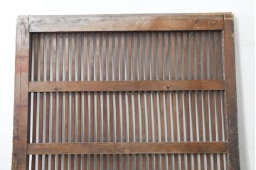 アンティーク建具　明治から大正期　木味が際立つ格子蔵戸1枚　(R-086503)