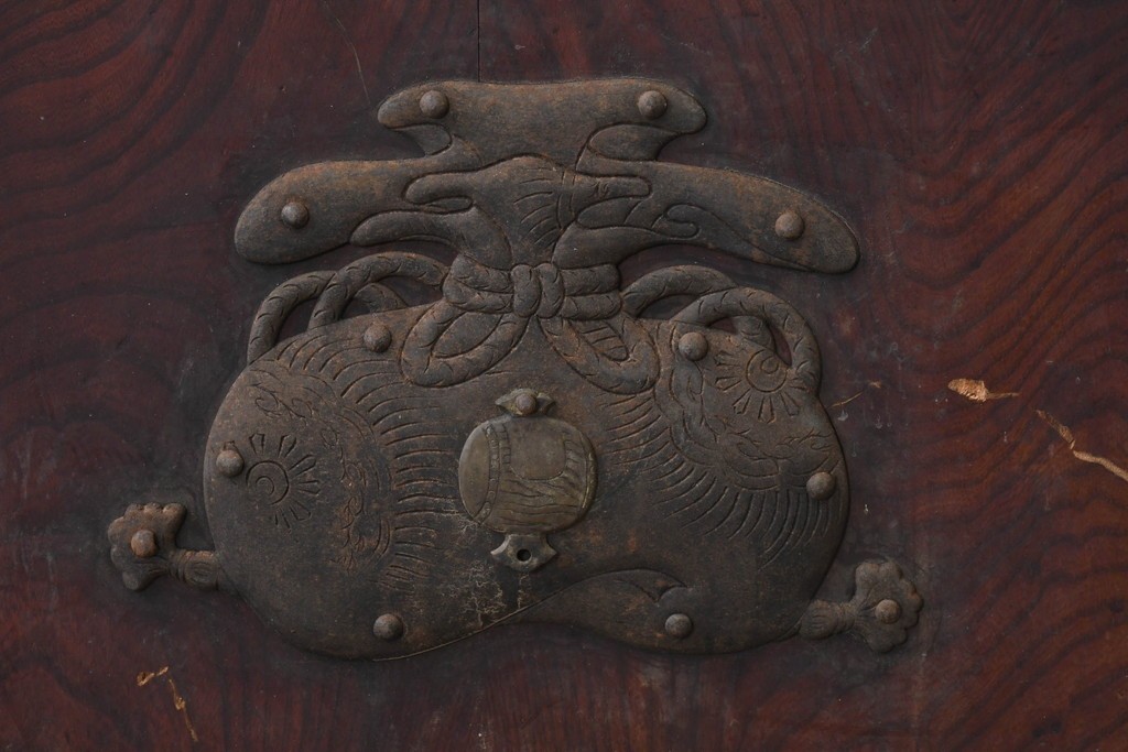 アンティーク建具　明治から大正期　きつね格子の意匠が美しい蔵戸1枚　(R-086505)