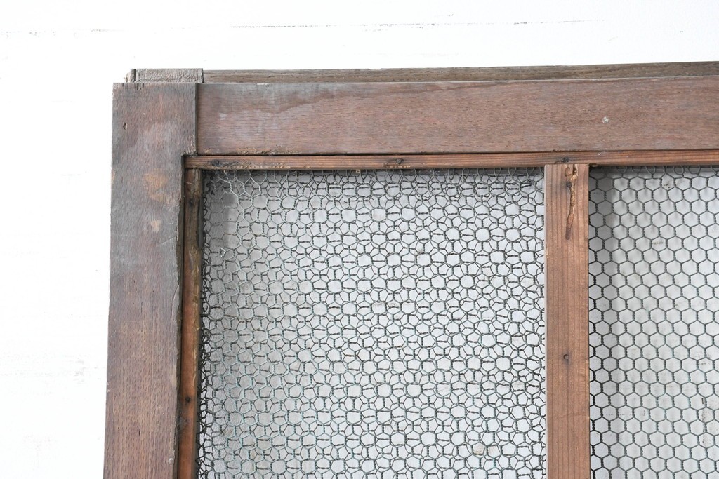 アンティーク建具　明治から大正期　きつね格子の意匠が美しい蔵戸1枚　(R-086505)