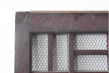 アンティーク建具　明治から大正期　希少デザイン!　漆塗り　優美に連なる幾何学格子が魅力のくぐり戸1枚　(R-086506)