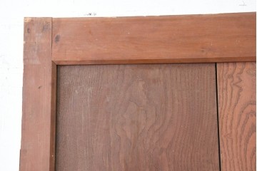 アンティーク建具　昭和初期から中期　栗(クリ)材の木目と金色の鋲打ちデザインが上品な蔵戸1枚　(R-086513)