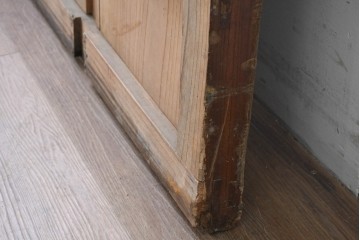 アンティーク建具　明治から大正期　欅(ケヤキ)材　木色の自然な濃淡が味わい深い蔵戸1枚　(R-086514)