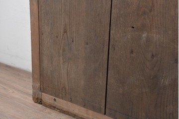 アンティーク建具　明治から大正期　素朴な木味が魅力のきつね格子蔵戸1枚　　(R-086517)