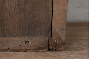 アンティーク建具　明治から大正期　素朴な木味が魅力のきつね格子蔵戸1枚　　(R-086517)