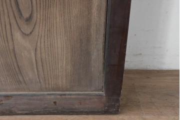 アンティーク建具　明治から大正期　しっかりとしたつくりの金網入りきつね格子蔵戸1枚　　(R-086519)