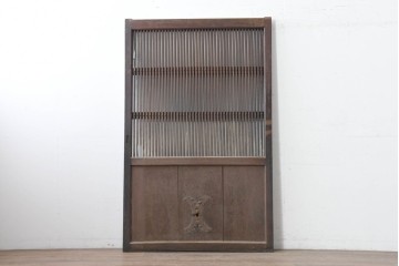 アンティーク建具　明治から大正期　栗(クリ)材　細やかな縦桟格子の蔵戸1枚　　(R-086520)