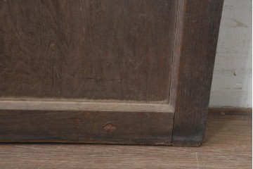 アンティーク建具　明治から大正期　栗(クリ)材　細やかな縦桟格子の蔵戸1枚　　(R-086520)