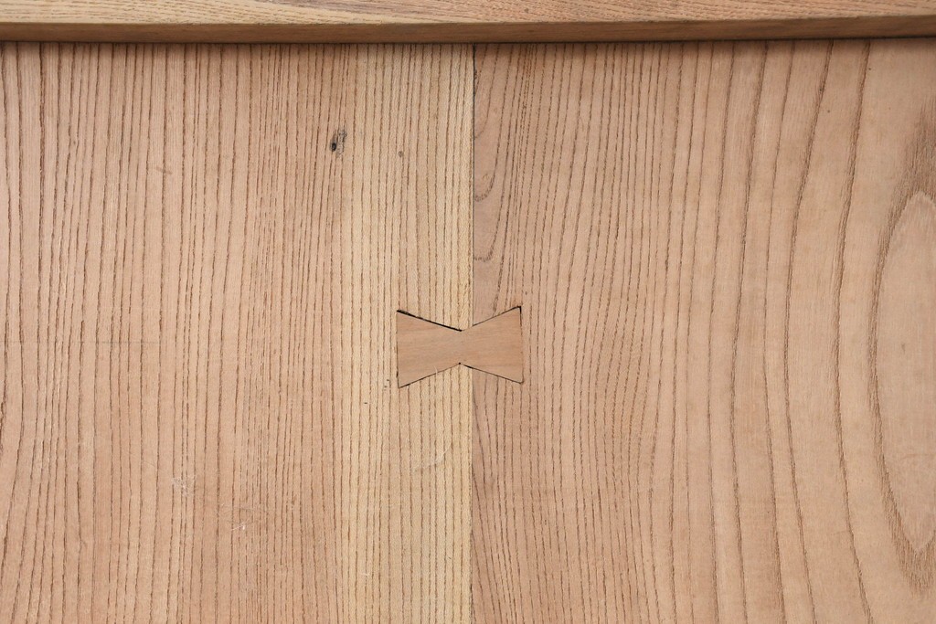 アンティーク建具　明治から大正期　超激レア!　総欅(ケヤキ)材　財を守る獅子面意匠金具が圧倒的な存在感を放つ蔵戸1枚　(R-086531)