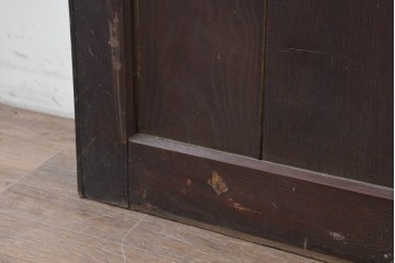 アンティーク建具　明治から大正期　栗材　重厚な佇まいと細やかな格子が目を引く格子蔵戸1枚　(R-086534)