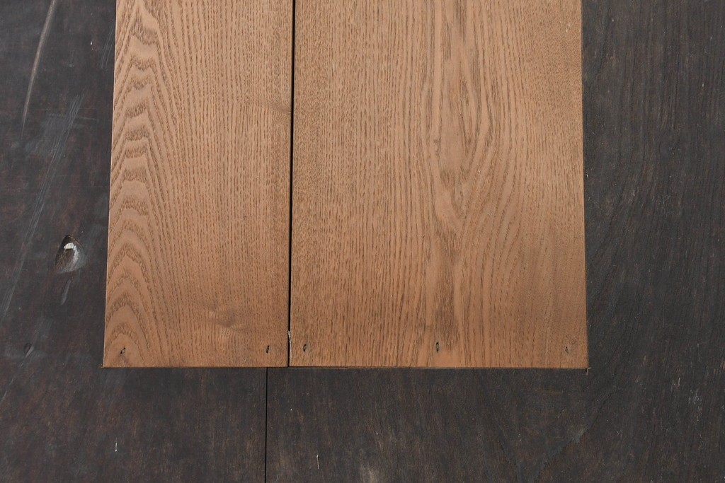 アンティーク建具　明治から大正期　総欅(ケヤキ)材　力強い木目が目を引く蔵戸1枚　(R-086536)