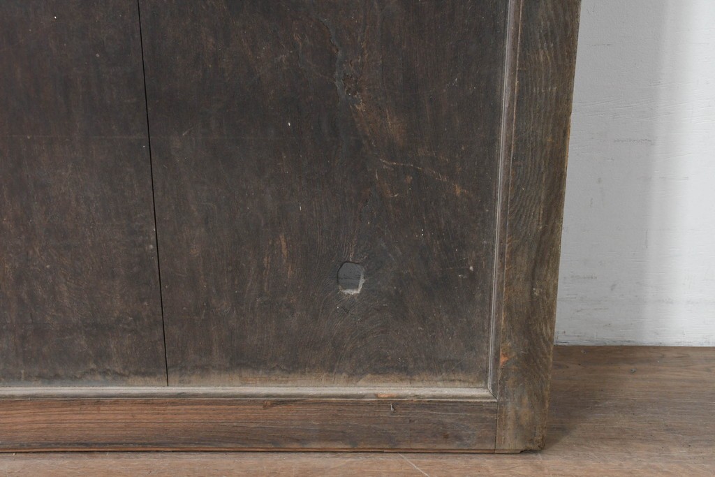 アンティーク建具　明治から大正期　総欅(ケヤキ)材　力強い木目が目を引く蔵戸1枚　(R-086536)