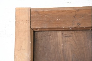 アンティーク建具　明治から大正期　古い木味が魅力のモダンな錠前金具付き蔵戸1枚　(R-086540)