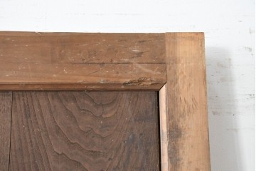 アンティーク建具　明治から大正期　古い木味が魅力のモダンな錠前金具付き蔵戸1枚　(R-086540)
