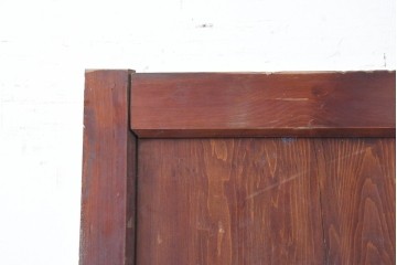 アンティーク建具　漆塗り　落ち着いた木味と趣ある錠前金具が目を引く蔵戸1枚　(R-086541)