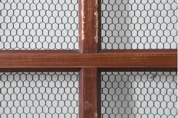 アンティーク建具　明治から大正期　立派な金具が目を引く蔵戸1枚　(R-086542)