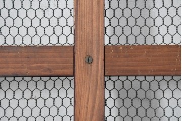 アンティーク建具　明治から大正期　立派な金具が目を引く蔵戸1枚　(R-086542)