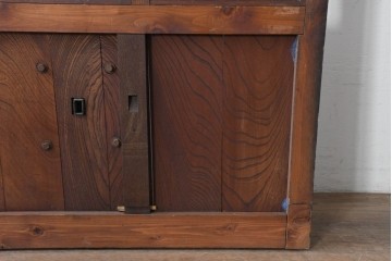 アンティーク建具　明治から大正期　立派な金具が目を引く蔵戸1枚　(R-086542)