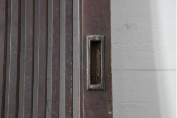 アンティーク建具　明治から大正期　細やかな格子が美しい幅広格子蔵戸1枚　(R-086543)