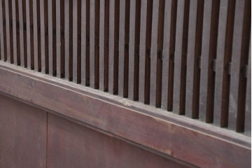 アンティーク建具　明治から大正期　細やかな格子が美しい幅広格子蔵戸1枚　(R-086543)