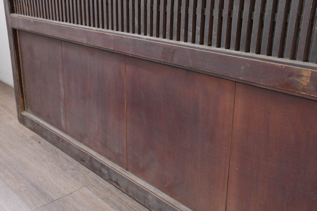 アンティーク建具　明治から大正期　細やかな格子が美しい幅広格子蔵戸1枚　(R-086543)