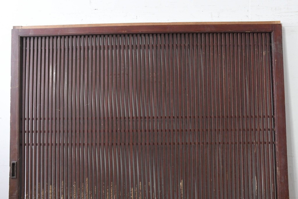 アンティーク建具　明治から大正期　細やかな格子が美しい幅広格子蔵戸1枚　(R-086543)