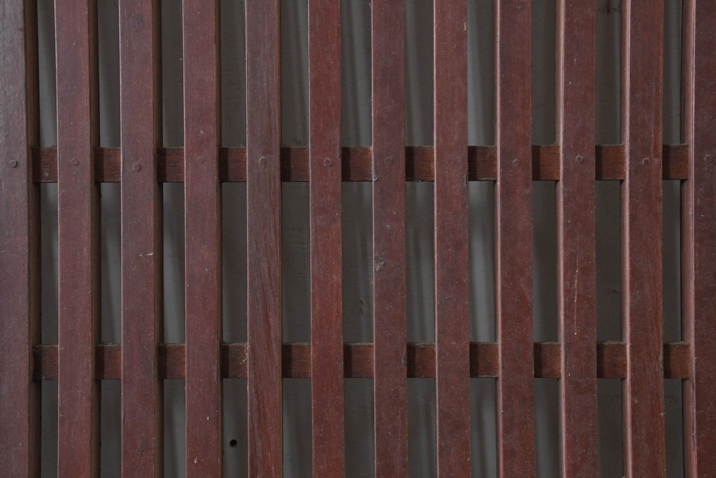 アンティーク建具　明治から大正期　細やかな格子が美しい幅広格子蔵戸1枚　(R-086543)