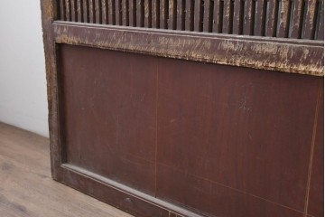 アンティーク建具　明治から大正期　細やかな格子が美しい幅広格子蔵戸1枚　(R-086543)