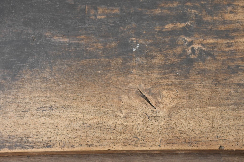 【簡易リペア限定品】　和製アンティーク　クルミの木(胡桃)　重厚!　古い豪農の土間で使われていた作業台の天板　(R-086544)