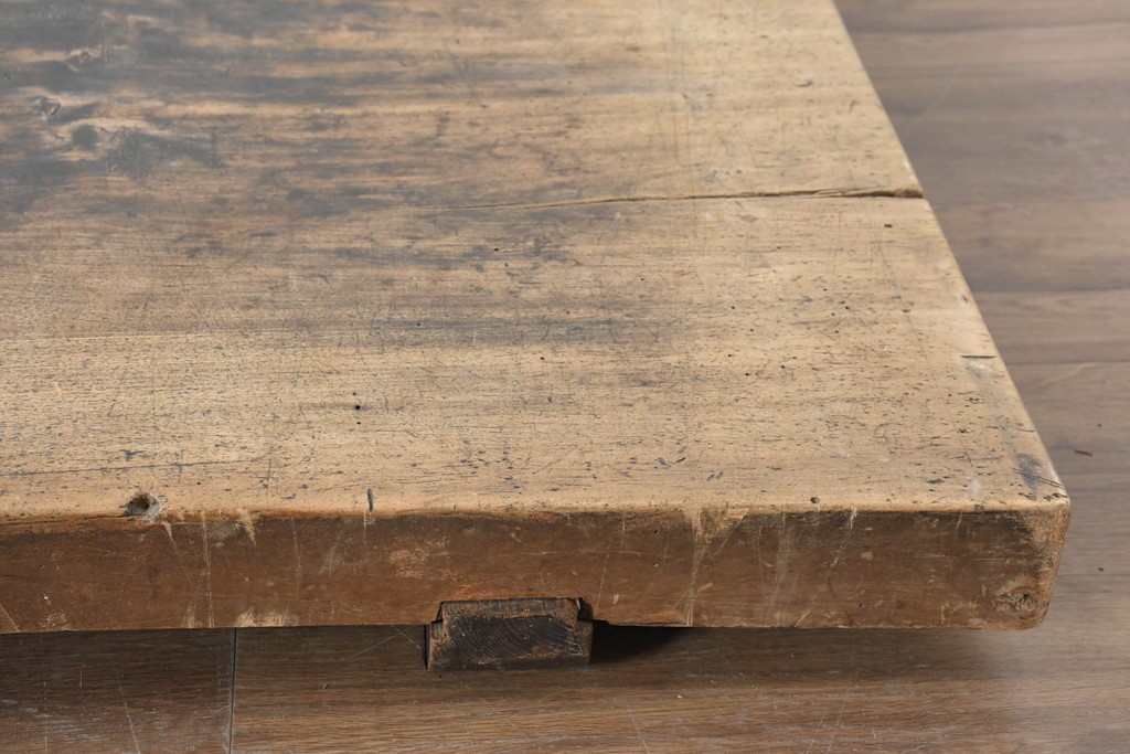 【簡易リペア限定品】　和製アンティーク　クルミの木(胡桃)　重厚!　古い豪農の土間で使われていた作業台の天板　(R-086544)