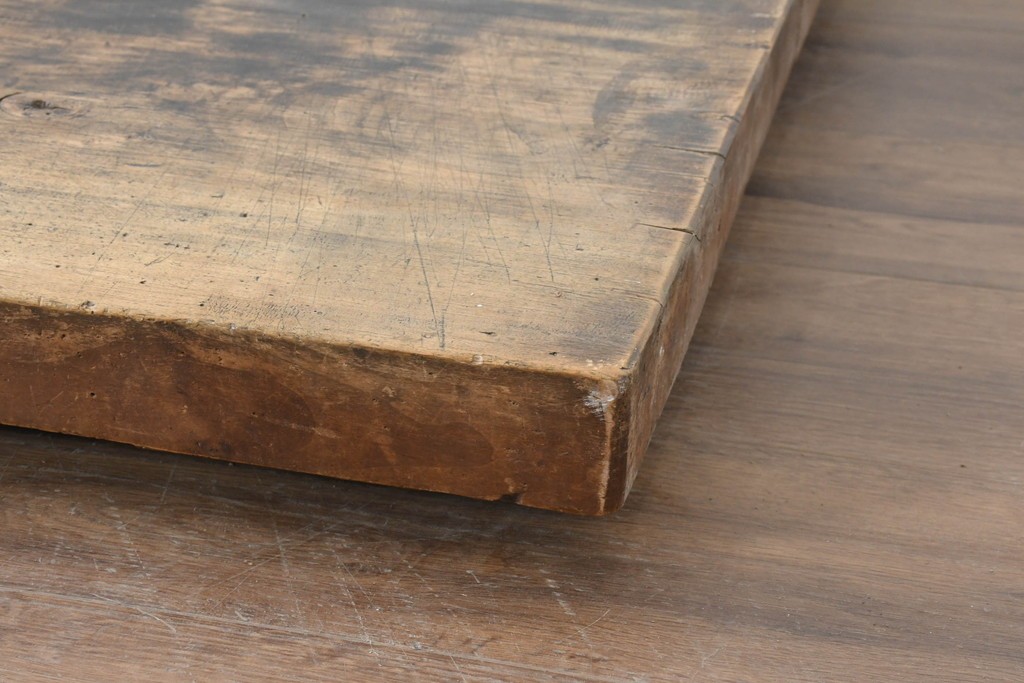 【簡易リペア限定品】　和製アンティーク　クルミの木(胡桃)　重厚!　古い豪農の土間で使われていた作業台の天板　(R-086544)
