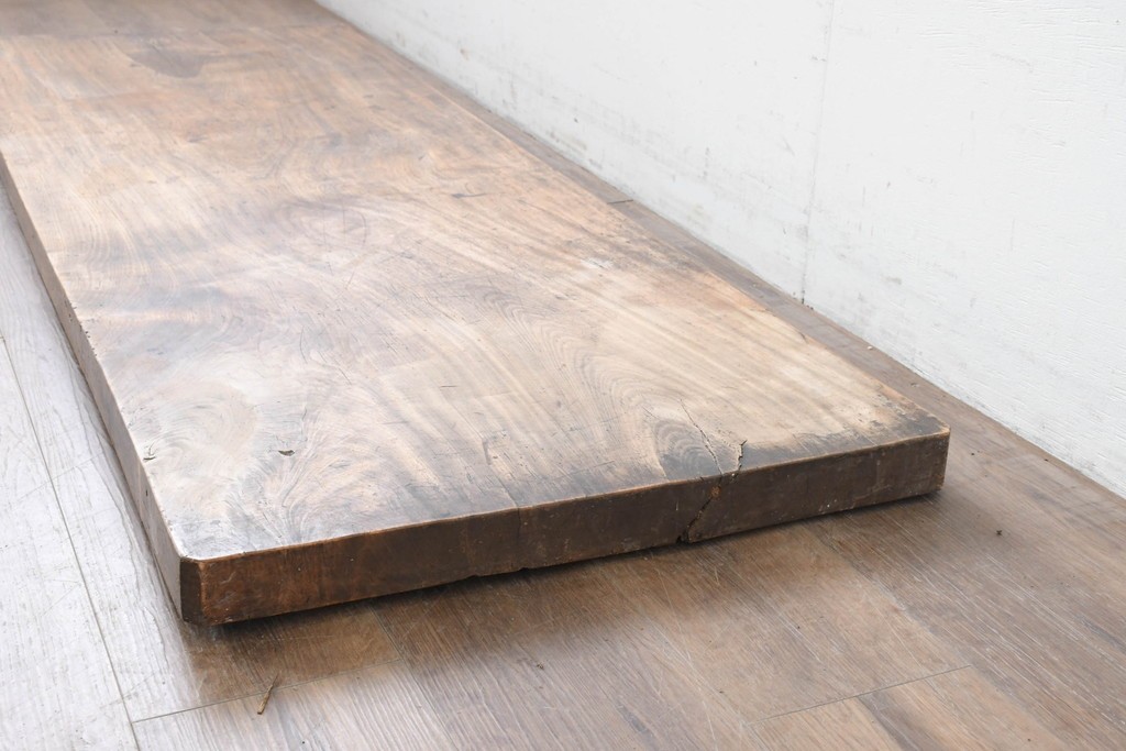 【簡易リペア限定品】　和製アンティーク　クルミの木(胡桃)　素朴で風合い豊かな一枚板　(R-086545)