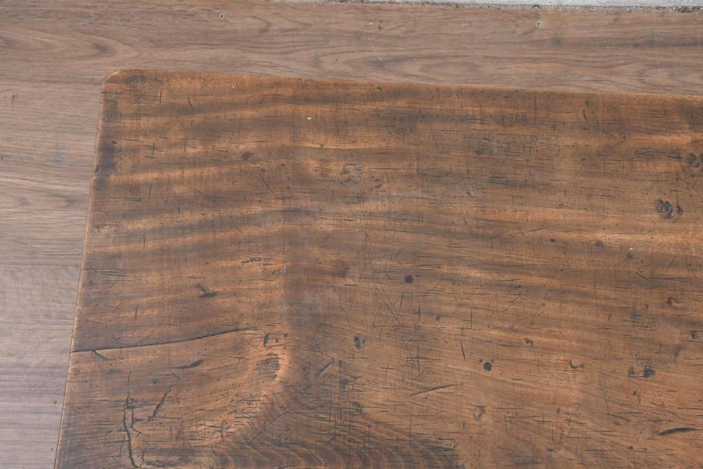 【簡易リペア限定品】　和製アンティーク　クルミの木(胡桃)　素朴で風合い豊かな一枚板　(R-086545)