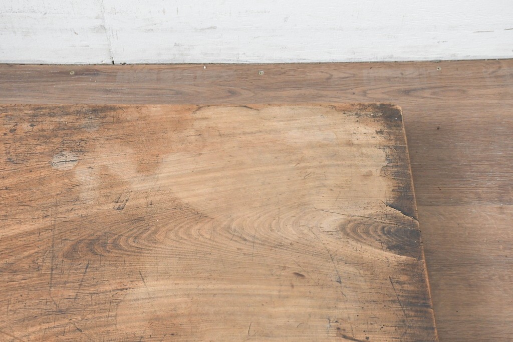 【簡易リペア限定品】　和製アンティーク　クルミの木(胡桃)　素朴で風合い豊かな一枚板　(R-086545)