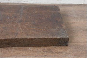 【簡易リペア限定品】　和製アンティーク　欅(ケヤキ)材　古い豪農で使われていた味わい深い飾り台　(R-086547)