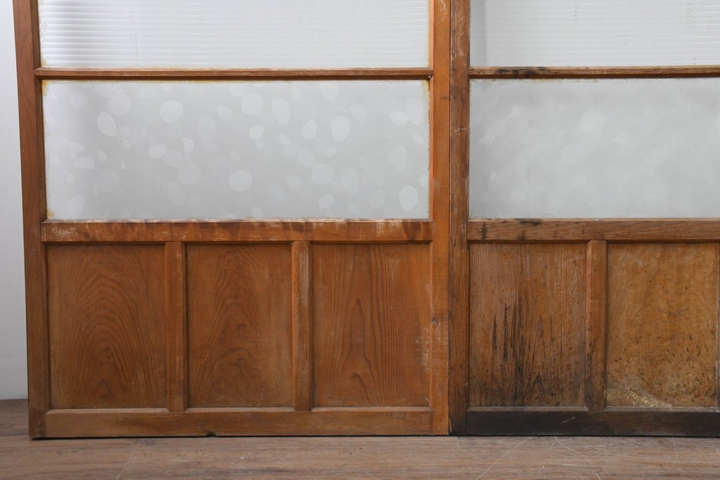 ヴィンテージ建具　昭和中期　モールガラスが趣深いガラス窓3枚セット　(R-086549)