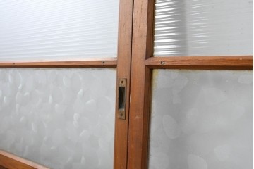 ヴィンテージ建具　昭和中期　モールガラスが趣深いガラス窓3枚セット　(R-086549)