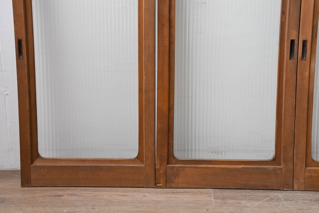 ヴィンテージ建具　昭和中期　木味豊かなモールガラス入りの窓4枚セット　(R-086550)