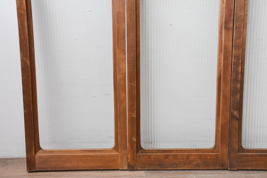 ヴィンテージ建具　昭和中期　木味豊かなモールガラス入りの窓4枚セット　(R-086550)