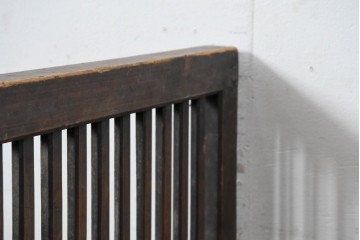  和製アンティーク　明治～大正期　使いこまれた味のある帳場格子　(R-086551)