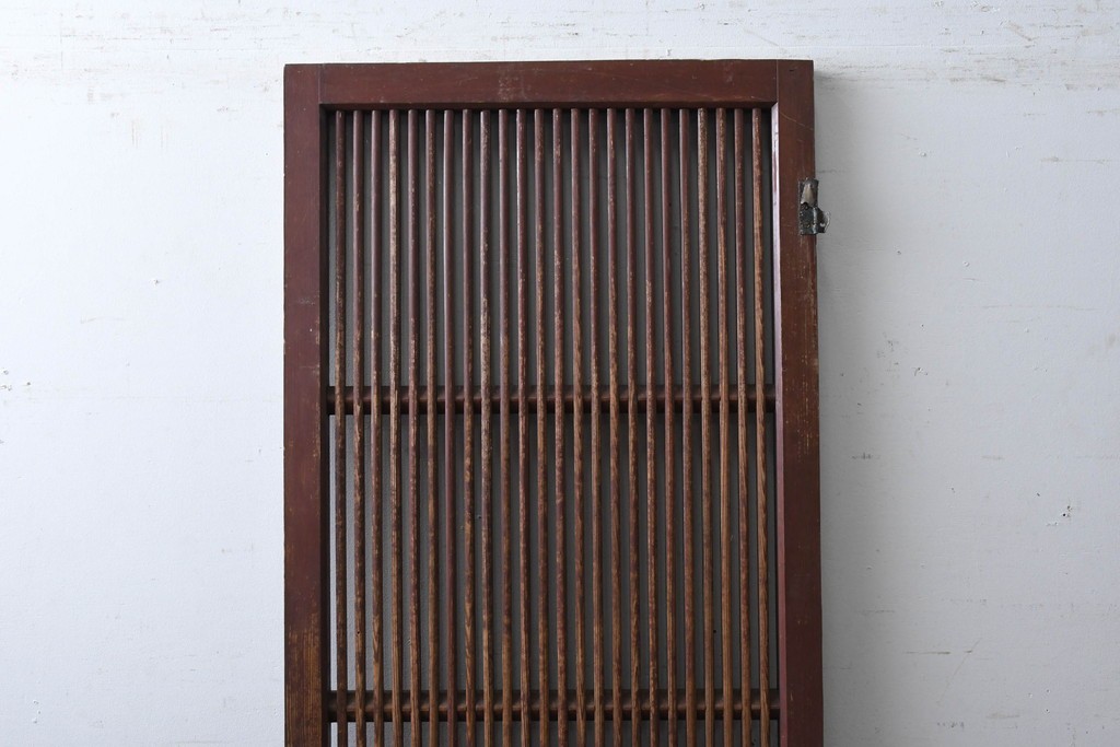 アンティーク建具　明治から大正期　繊細な格子が美しい幅狭格子扉1枚　(R-086553)