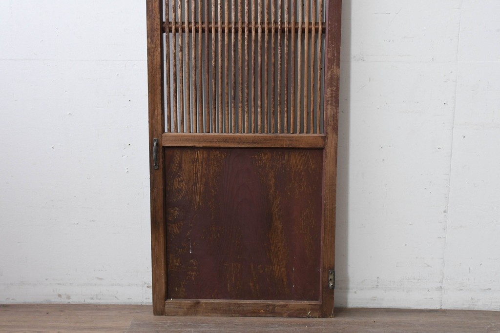 アンティーク建具　明治から大正期　繊細な格子が美しい幅狭格子扉1枚　(R-086553)