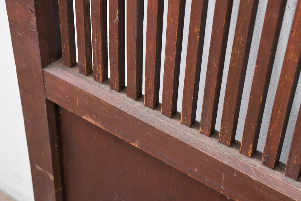 アンティーク建具　明治から大正期　繊細な格子が美しい幅狭格子扉1枚　(R-086553)